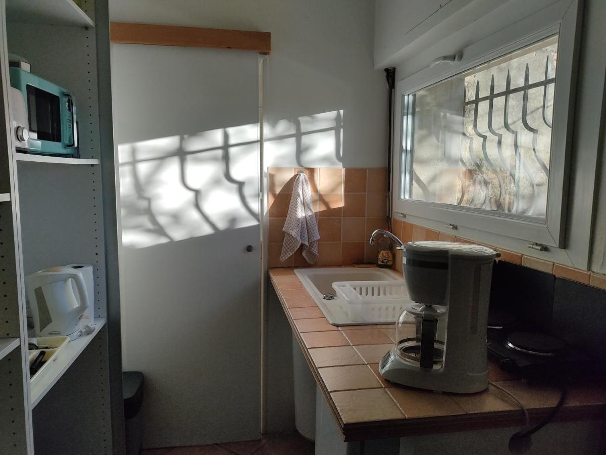 Chambre Privee Avec Parking Nîmes Exterior foto